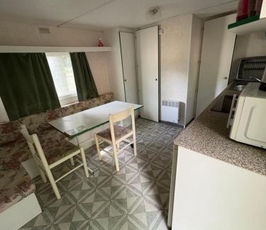 Faux-la-Montagne Ski Chalet | mobil home