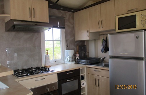 Plouguerneau House | Mobil home 36m2- 4/6 pers seaside and beach on traditional campsite