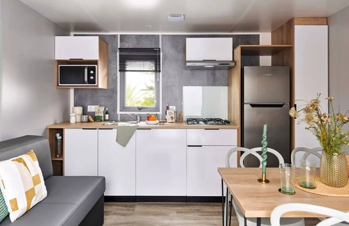Pouzauges House | Mobil-home Prestige Duo - 2 bedrooms - 2 bathrooms - 2 WC - CLIM - TV + Dishwasher 6 persons