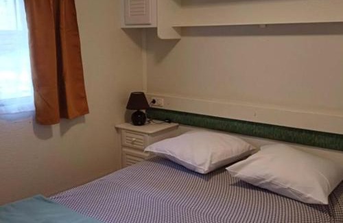 Sournia Other | Mobil home spacieux 39m² avec terrasse, 3 chambres, 6 personnes - API-1-52-676