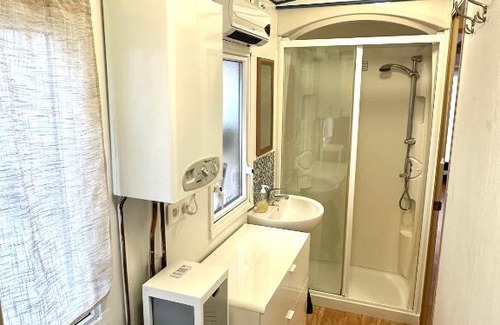 Notre-Dame-de-Riez Other | Mobil home spacieux tout équipé dans résidence avec piscine
