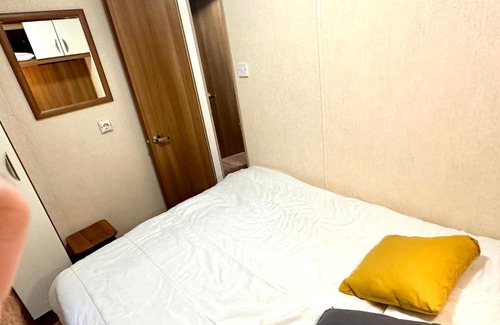 Notre-Dame-de-Riez Other | Mobil home spacieux tout équipé dans résidence avec piscine