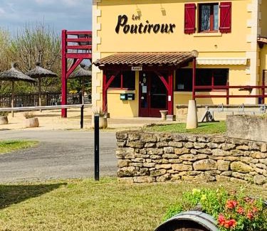 Limeuil Other | Mobil-Home terrasse Semi-Couverte