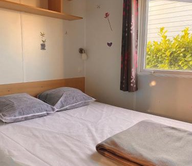Angicourt Other | Mobil-home une chambre