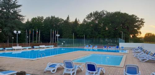 Sainte-Nathalene Other | Mobil Home XXL2 4 chambres - Camping de Maillac