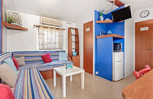 Sainte-Croix-du-Verdon House | Mobile Home 'Marinière' with Lake View, Private Pool and Air Conditioning