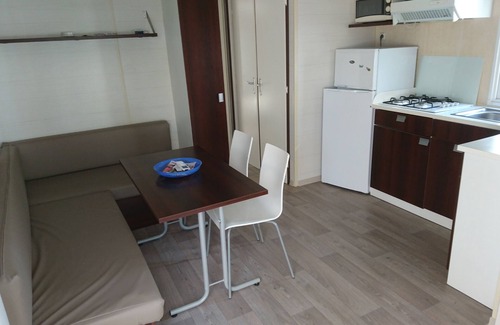 Port-la-Nouvelle House | Mobile home 4 pers air-conditioned in NOVELA campsite