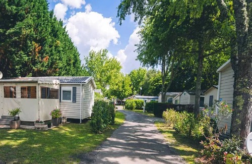 Parentis-en-Born House | Mobile home for 4/6 people in a 4* campsite on the shores of Lake Parentis