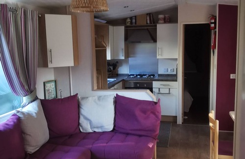 La Tranche-sur-Mer House | Mobile home 40m² outside the campsite 700m from the sea