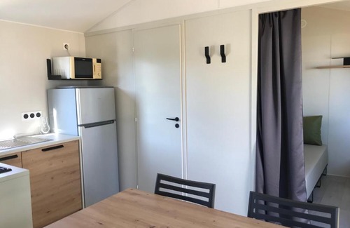 Bec-de-Mortagne Other | Mobile-home Pin