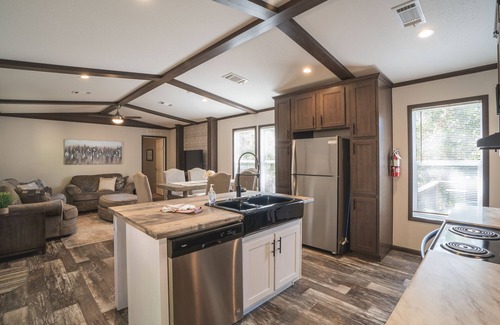 Royal House | Mobile Home W-4 at Safe Harbor Brady Mountain on Lake Ouachita!
