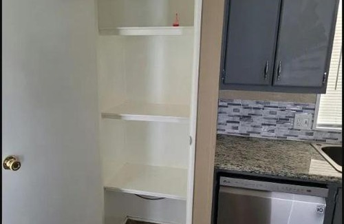 Sunrise Manor Apartment | Mobile Manufactured Reservation Book 7 Nights
