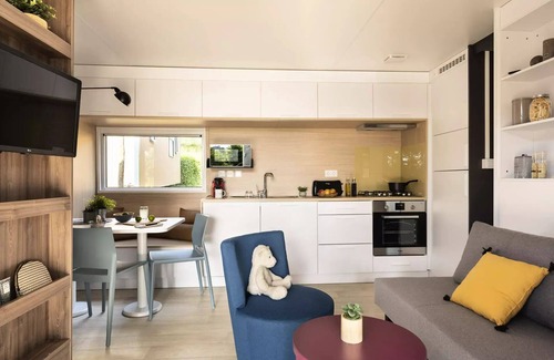 Loches House | Mobilheim PREMIUM 3 Zimmer 5 Personen Klimaanlage + TV 2sdb