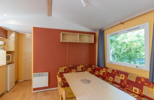 Saint-Martial-de-Nabirat House | Mobilhome avec terrasse 4 personnes