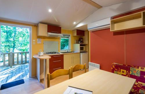Saint-Martial-de-Nabirat House | Mobilhome 4 personnes climatisé