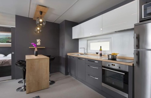 Bale House | Mobilhome Beach Villa by Interhome
