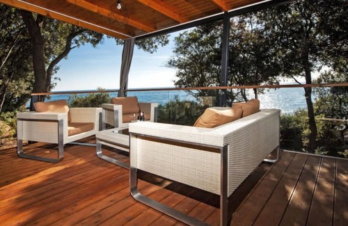 Bale House | Mobilhome Beach Villa by Interhome