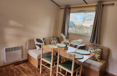 Saint-Gerons Other | Mobilhome les pieds dans l eau avec piscine