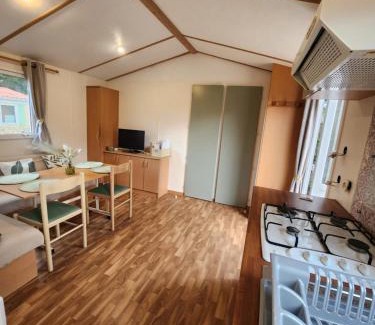 Saint-Gerons Other | Mobilhome les pieds dans l eau avec piscine