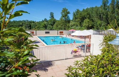 Cahuzac-sur-Vere Other | mobilhome terrasse ombragée 27m2