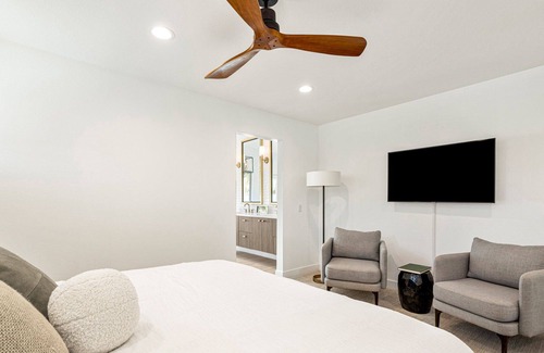 Palm Desert House | Mod Mid-century Luxury|El Paseo|Pool|Spa|PuttingGreen|TableTennis