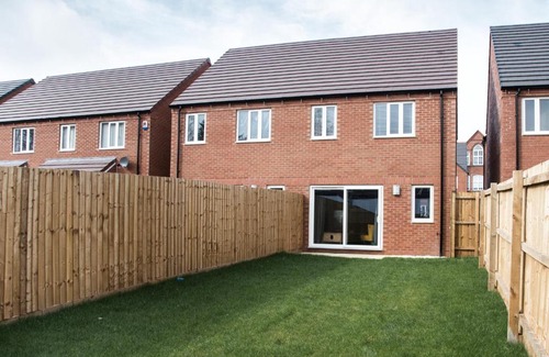 Smethwick House | Moda Stays - John Brooks Serviced Houses