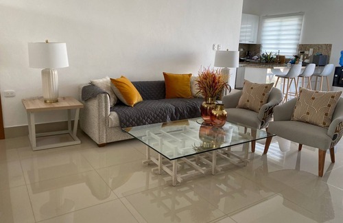 La Vega Province House | Modena and pleasant house with patio