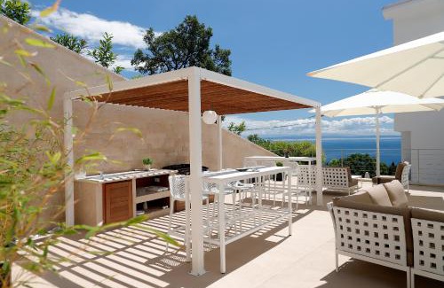 Icici Apartment | MODENA MARIS-heated pool-grill-relax-jacuzzi apartments