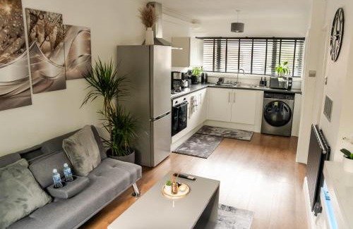 Charlton Apartment | Modern 1 bed apartment in Greenwich - WIFI - NETFLIX and stations nearby