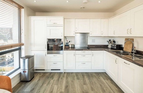 Brixton Apartment | Modern 1-Bed Flat in Brixton