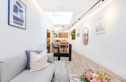 Kensington Apartment | Modern 1 bed House in Kensington High St