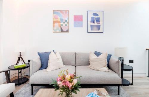 Kensington Apartment | Modern 1 bed House in Kensington High St