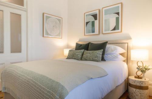 Glebe Apartment | Modern 1-Bed Studio near Tramsheds