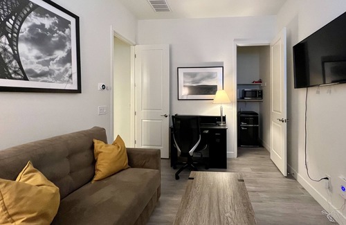 Desert View Village House | Modern 1-Bed Suite Near Desert Ridge, Mayo Clinic, Waste Management Open