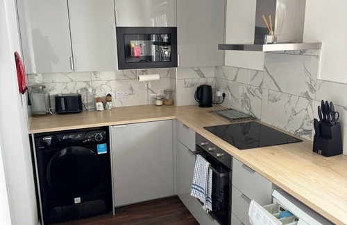Holloway Apartment | Modern 1 bedroom near Camden