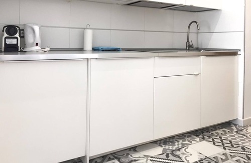 San Felipe Neri Apartment | Modern 1-bedroom apartment with pool, parking, and Wi-Fi in Málaga center