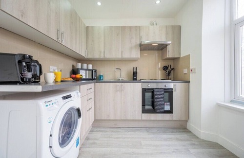 Newport Apartment | Modern 1 bedroom - Church View 4 by Tŷ SA