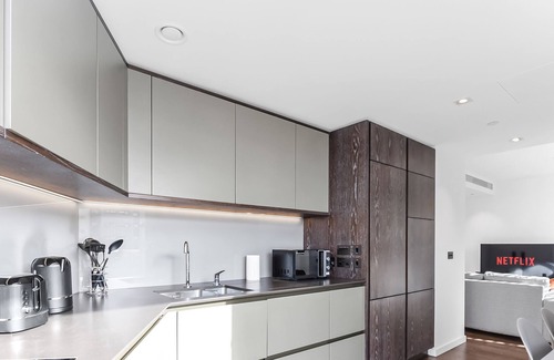 Queenstown Apartment | Modern 1 bedroom flat in the Heart of Battersea