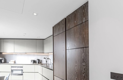 Queenstown Apartment | Modern 1 bedroom flat in the Heart of Battersea