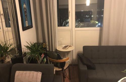 St. George's Apartment | Modern 1 bedroom near Camden