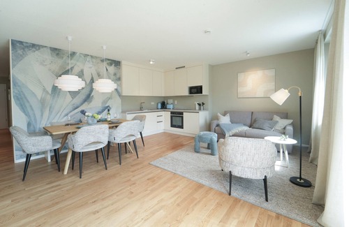 Sankt Georgen Apartment | Modern 101-Freiburg Apartment with 2 Bedrooms and Terrace