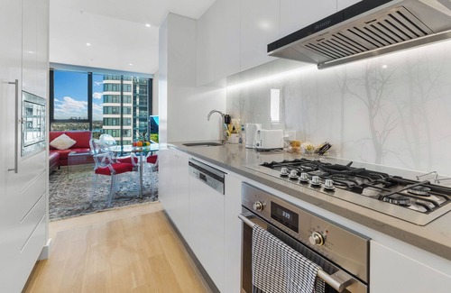Rhodes Apartment | Modern 1bedroom Apt in the Heart of Rhodes With Waterview & City Skyline Views