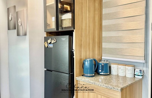 Pasig Condo | Modern 1BR/2BR Condo Staycation w/balcony