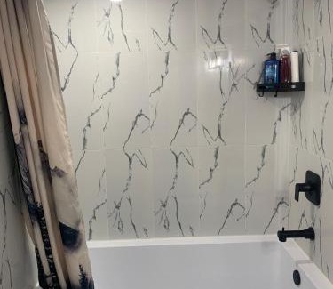 Calgary Apartment | Modern 1BR Entire Suite Near Airport