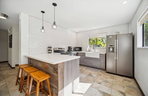 Princeville Condo | Modern 1BR Kamahana Condo with Tropical Breezes, Pool