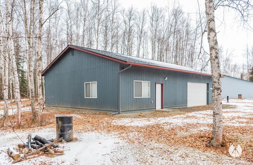 Big Lake House | Modern 2/2! Minutes from Big Lake fun
