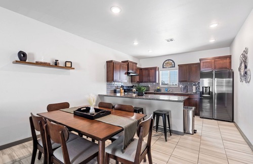 Biggs Field Apartment | Modern 2-Bed, 2-Bath in the Heart of the City