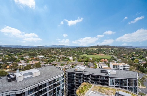 Phillip Apartment | Modern 2-Bed Apartment with Premium Amenities