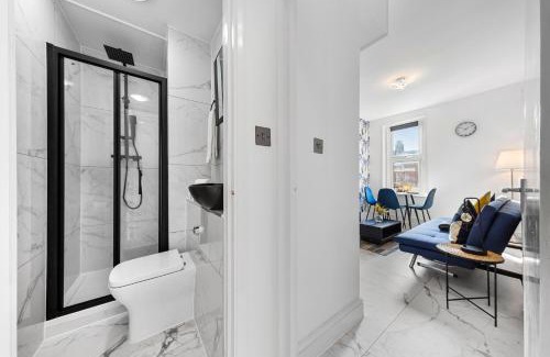 Frognal and Fitzjohns Apartment | Modern 2 Bed Apartment - Sleeps 5 - Near London Zoo, Camden Market, Primrose Hill - Central London - NW3 Finchley Road