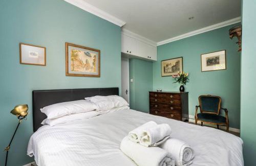 Brixton Apartment | Modern 2-Bed Flat Near Tube in Vibrant Brixton
